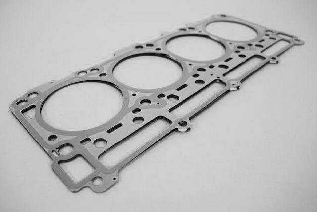 Cylinder Head Gasket, Right Cylinder Head - Mopar (5038280AE)